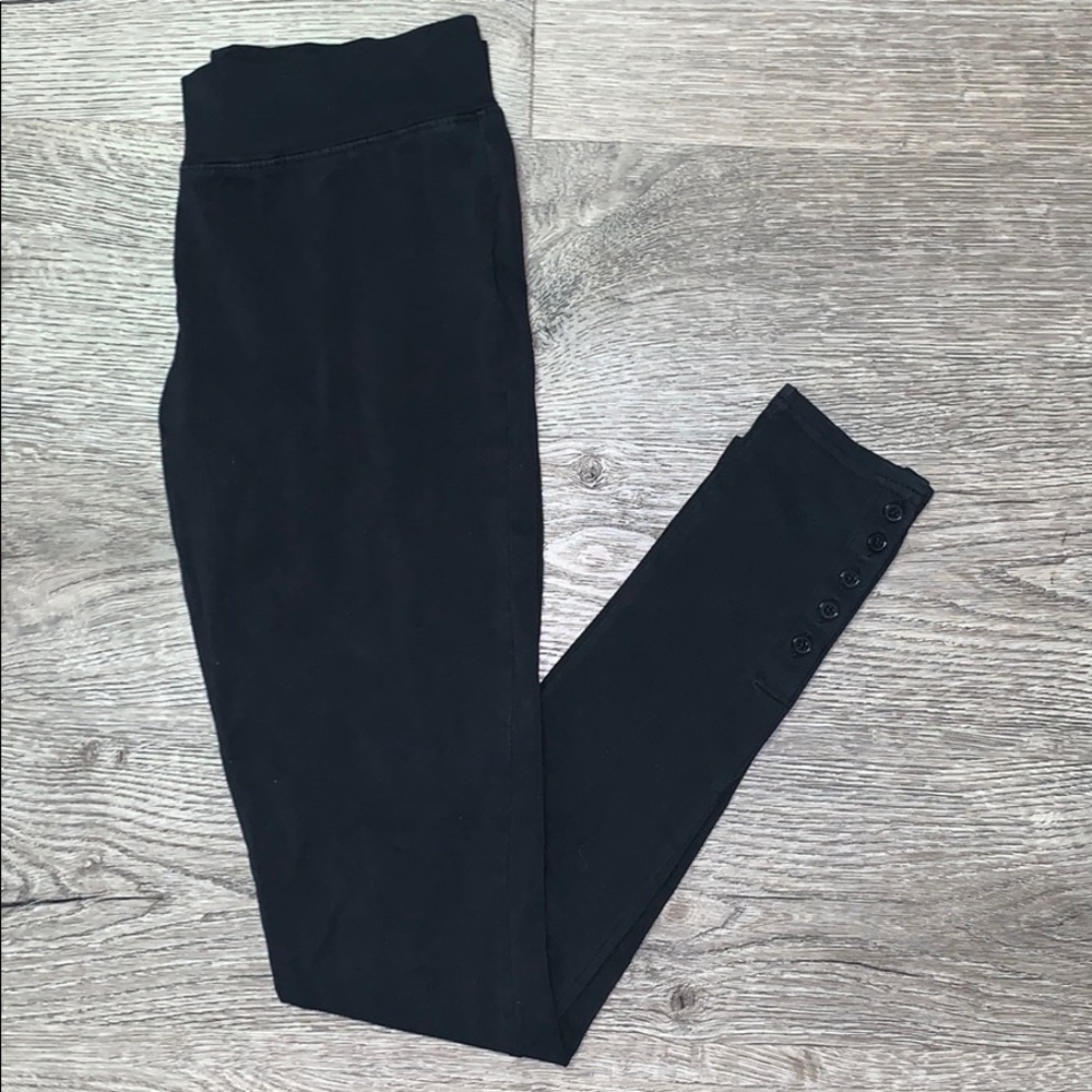 No Boundaries Button Leggings